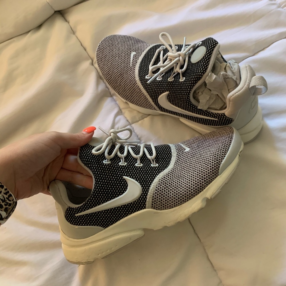 Nike women’s presto fly